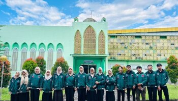 Rektor IAIN SAS Babel Lepas 17 Mahasiswa KKN Nusantara Moderasi Beragama di Kulon Progo, Yogyakarta